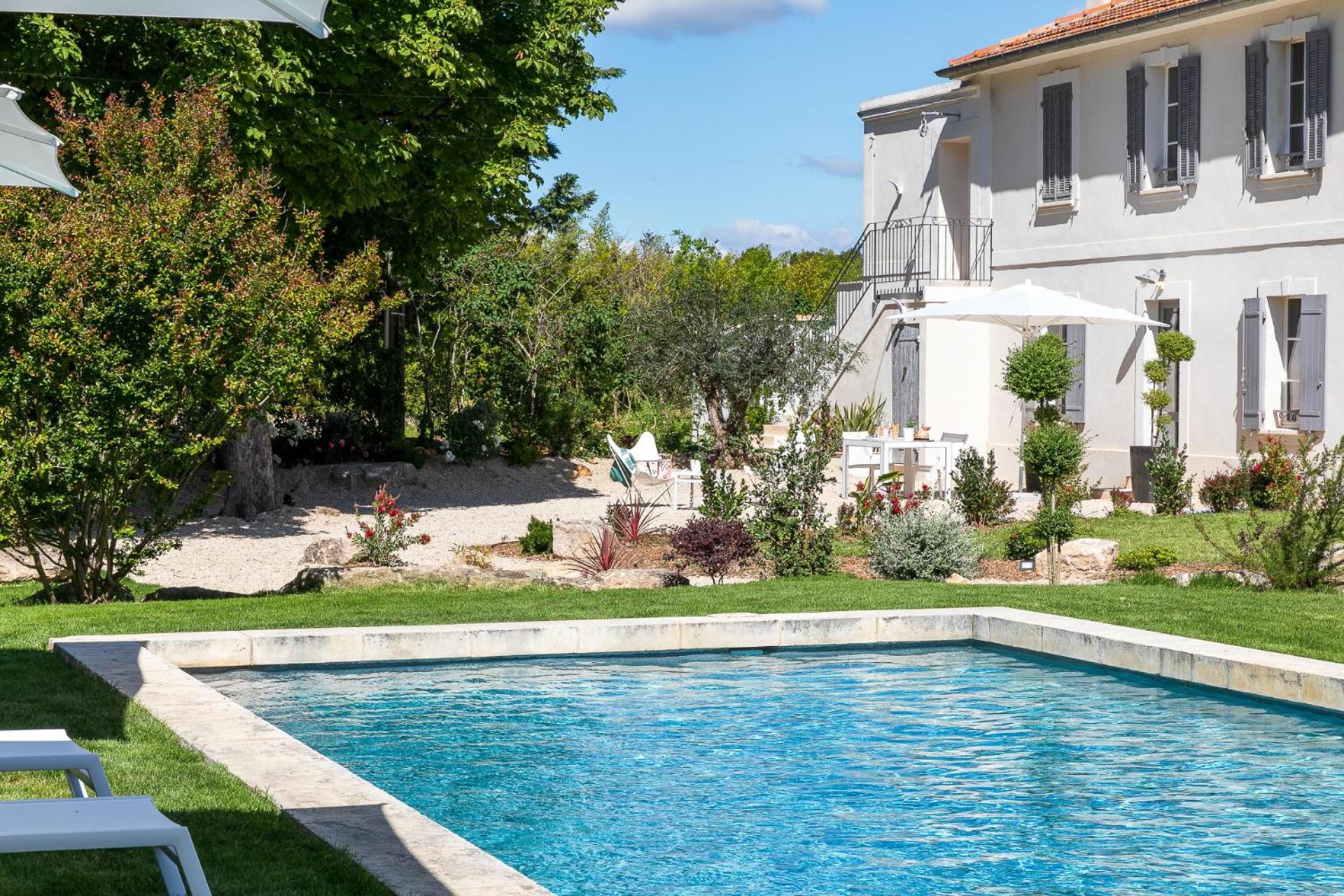 La Bastide De Damien, 5 Clefs Demeure D'exception Et Table Remarquable Dans Le Guide Teritoria, Jacuzzi Privatif, Cuisine Etoilee Dominique Frerard Guest house 5*
