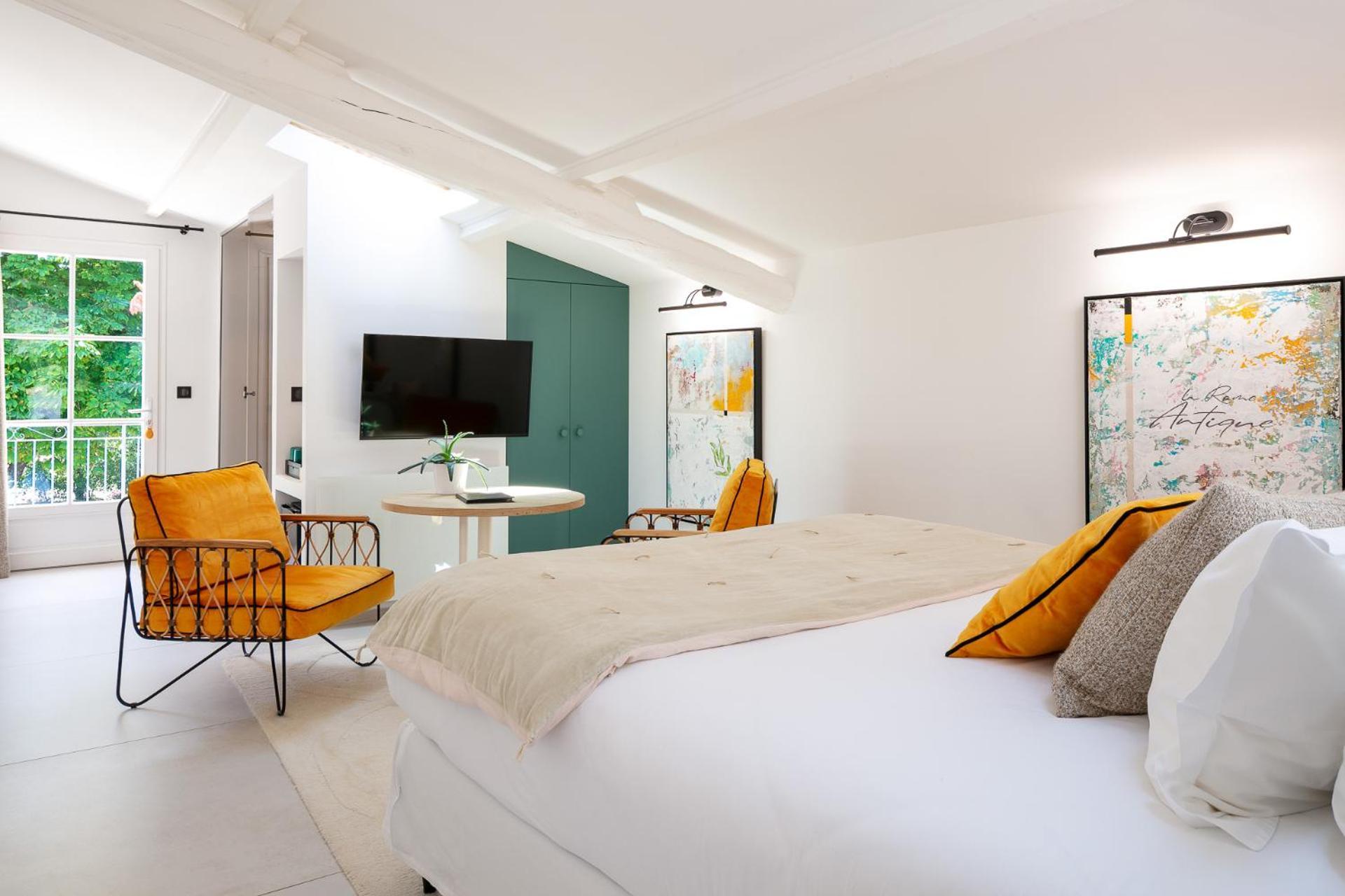 La Bastide De Damien, 5 Clefs Demeure D'exception Et Table Remarquable Dans Le Guide Teritoria, Jacuzzi Privatif, Cuisine Etoilee Dominique Frerard 5*
