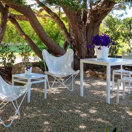 La Bastide De Damien, 5 Clefs Demeure D'Exception Et Table Remarquable Dans Le Guide Teritoria, Jacuzzi Privatif, Cuisine Etoilee Dominique Frerard Hotel Aix-en-Provence Exterior photo
