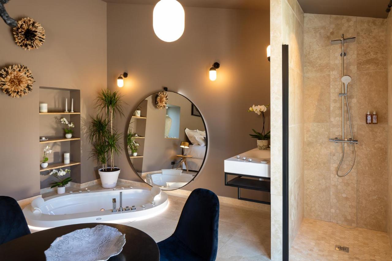 Maison d'hôtes Romantique, Jacuzzi Et Lit D'exception Aix-en-Provence
