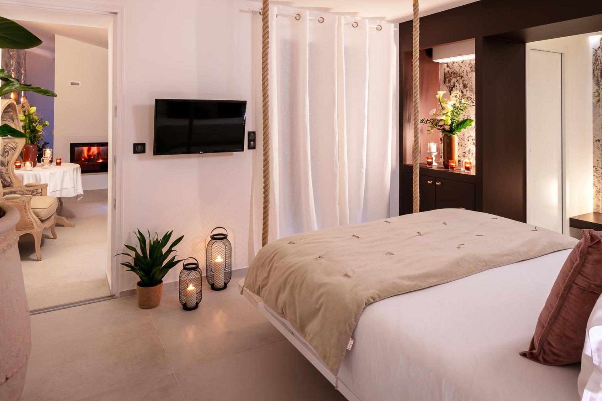 Romantique, Jacuzzi Et Lit D'exception