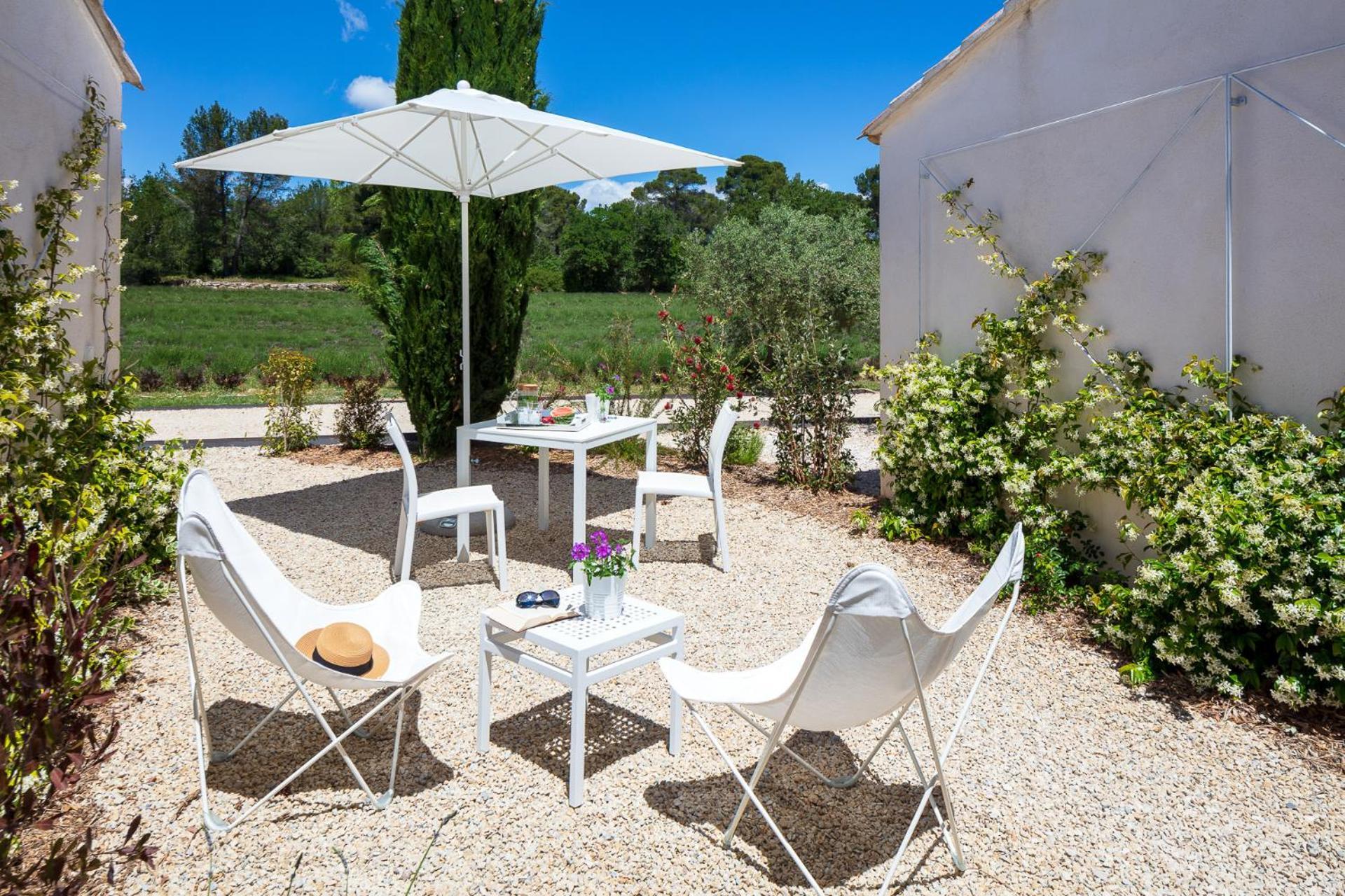 Romantique, Jacuzzi Et Lit D'exception 5* Aix-en-Provence